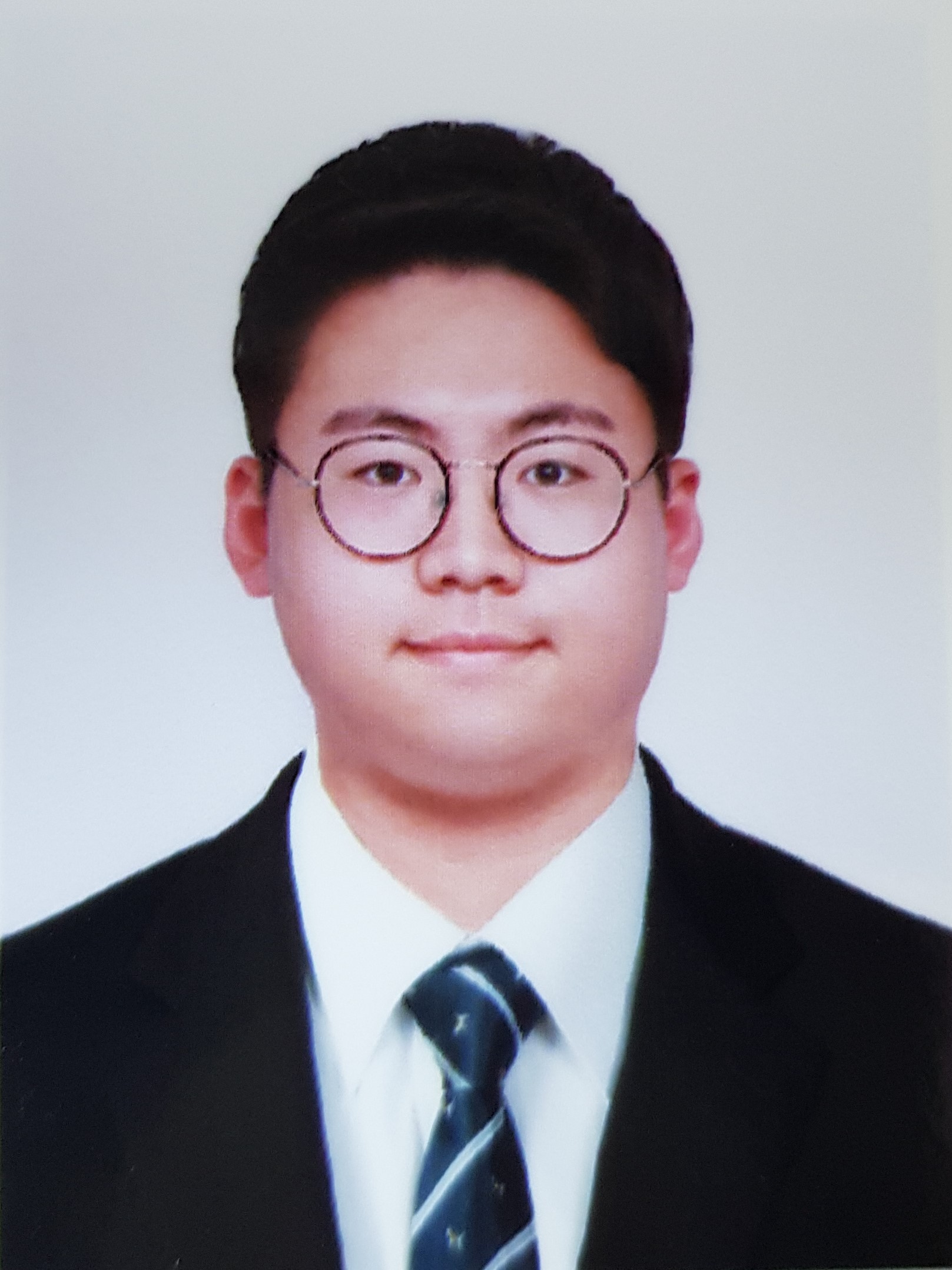 Sunghoon Kim 사진
